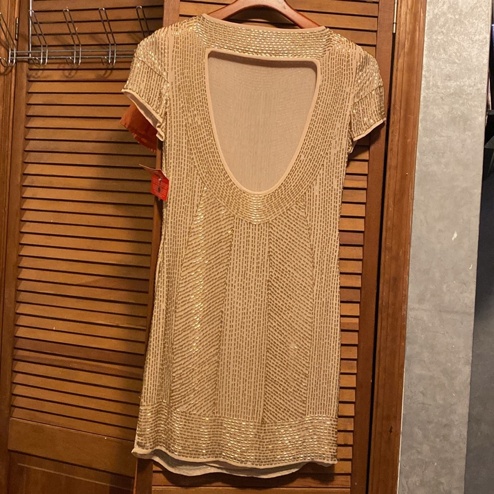 ASOS Gold Textured Dress - Picture 9 of 13